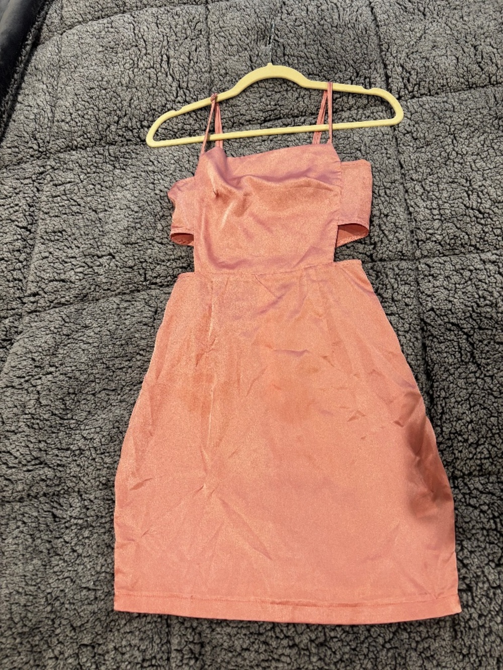 PrettyLittleThing Pink Satin Mini Dress | US 0 / UK 4
